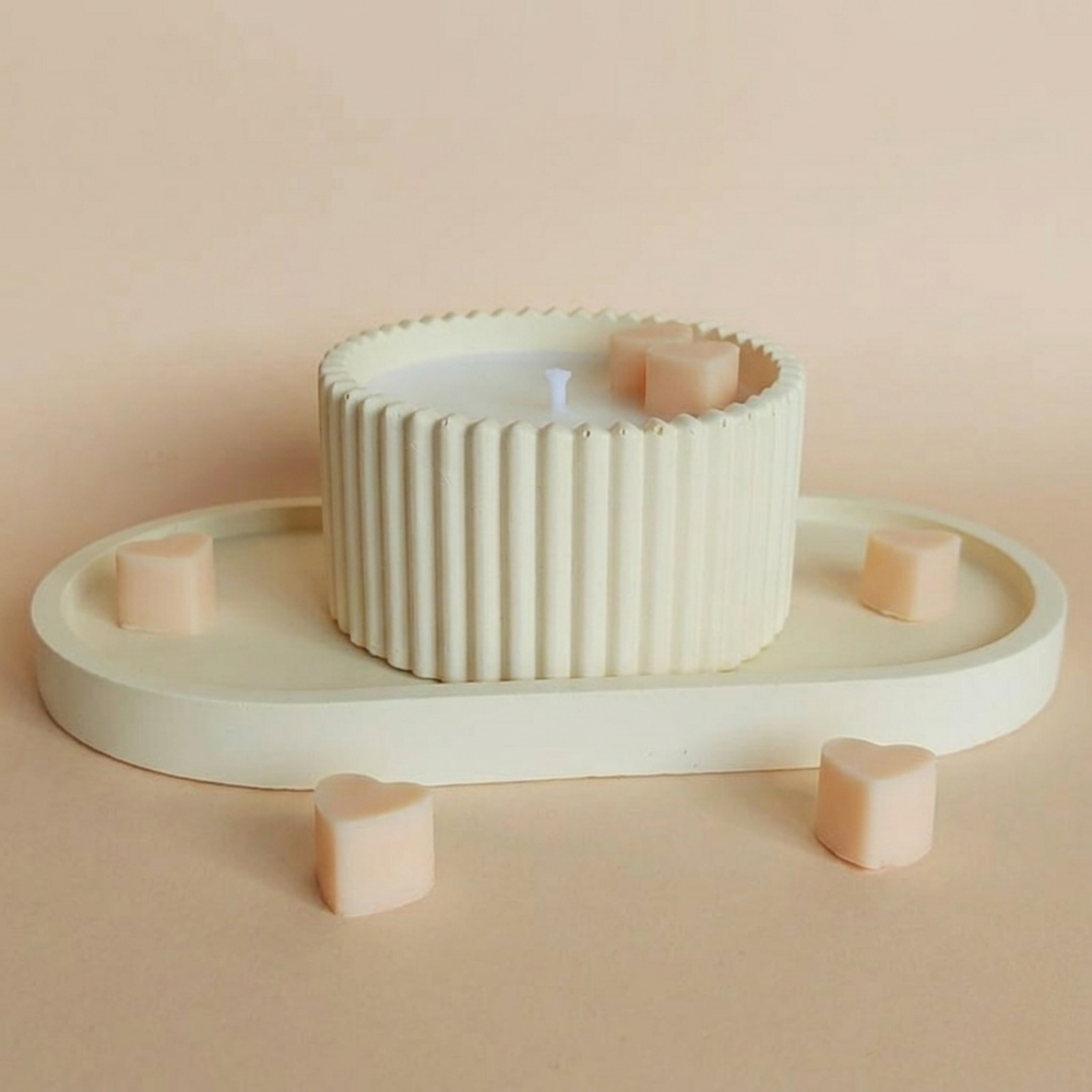 Mini Hearts Candle Set view 3