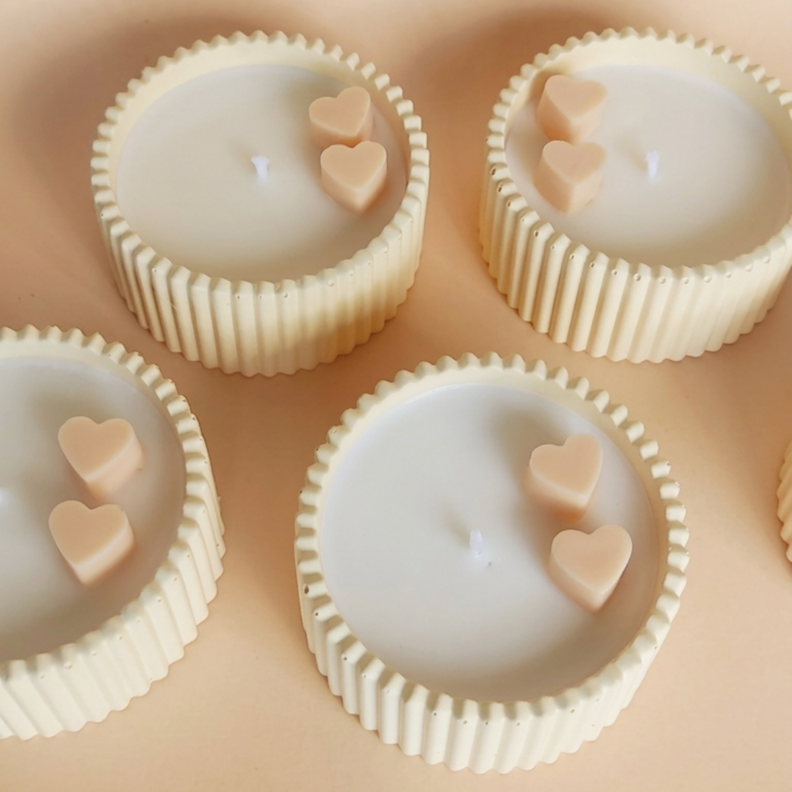 Mini Hearts Candle Set view 7