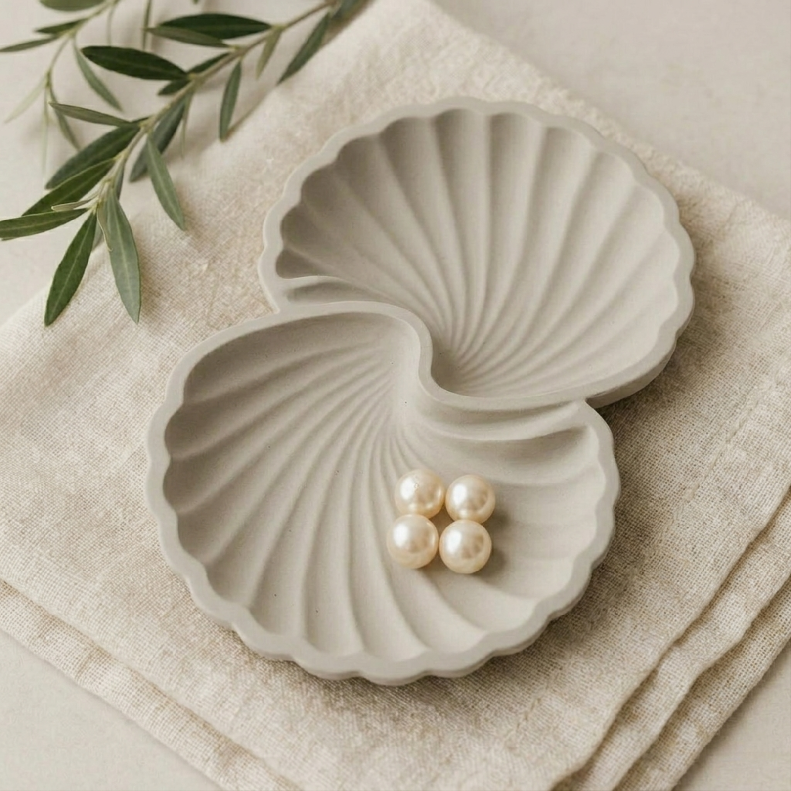 Shell Swirl Tray view 3