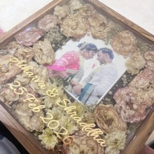 Handcrafted Floral Resin Tray | Luxury Gift | Aurelia Artistic